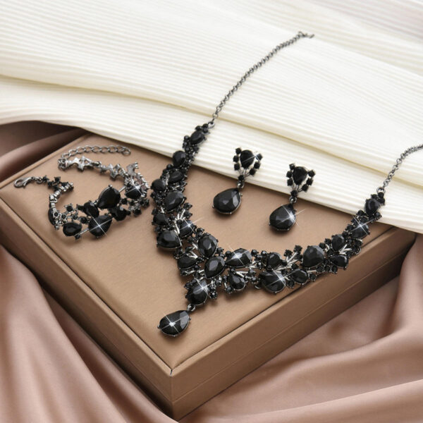 Rhinestone Jewelry Set